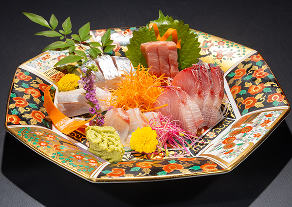 厳選本鮪と活鮮盛合せ