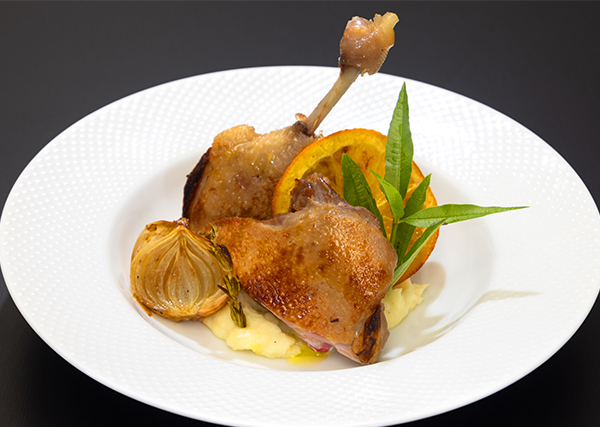 山形ブランド最上鴨のコンフィ